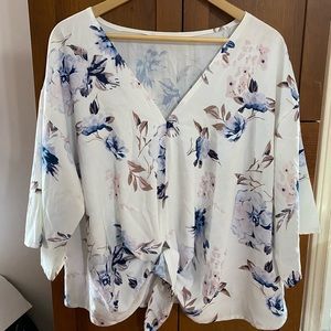 NWOT Brand Unknown size 2XL.